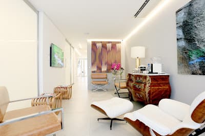 Clinica Debora Ayala em null