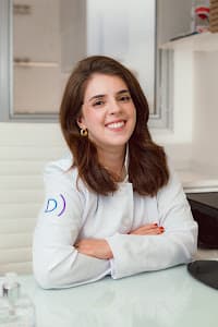 Dra. Mayara Braga em null