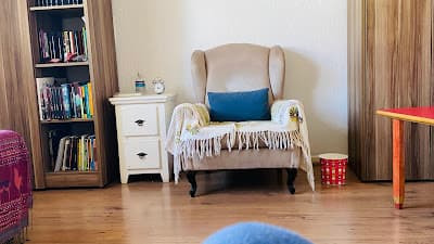 CONSULTÓRIO DE PSICOLOGIA LUCIENE FOGAÇA em null