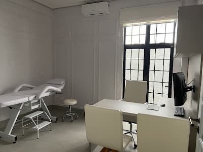 CLÍNICA MÉDICA E ODONTOLÓGICA em null