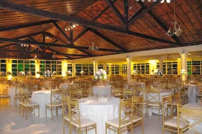 Buffet Giovanna em null