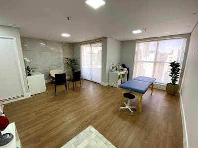 Dra. Lilian Sarli - Fisioterapia e Osteopatia em null