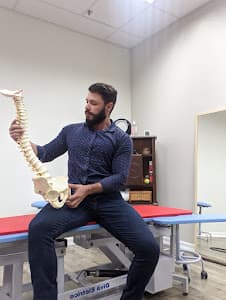 Bruno Moreira Fisioterapia RPG Quiropraxia e Pilates em null